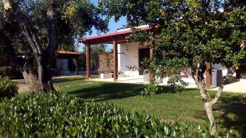 Agriturismo Villa Tommaso Torre dell'Orso Luaran gambar