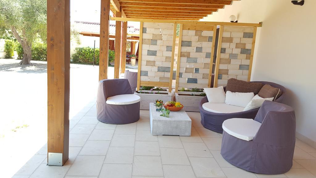 Agriturismo Villa Tommaso Torre dell'Orso Luaran gambar